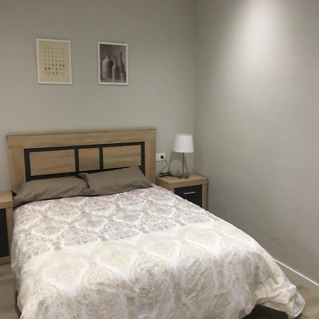 Apartamentos Gyc Viviendas Deluxe Leon Luaran gambar
